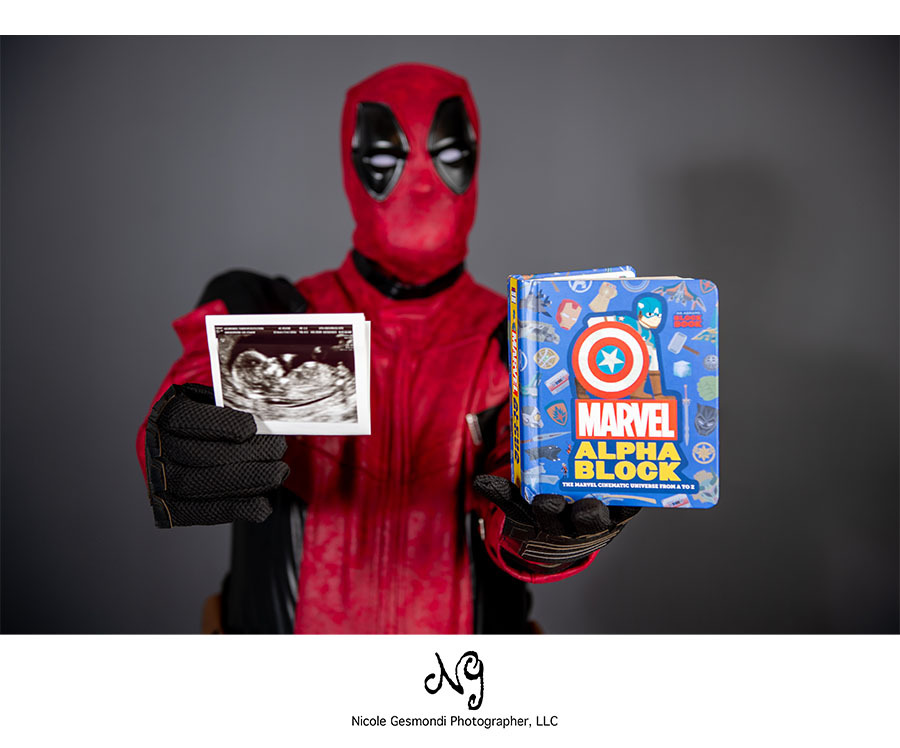 Deadpool themed maternity photos