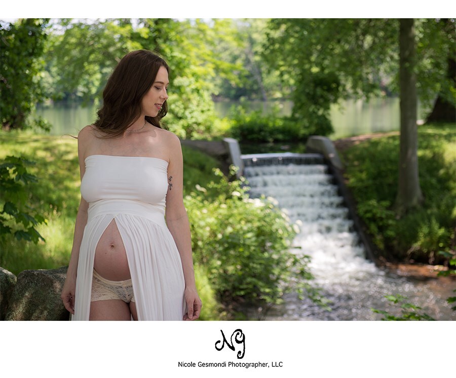 outdoor maternity photography